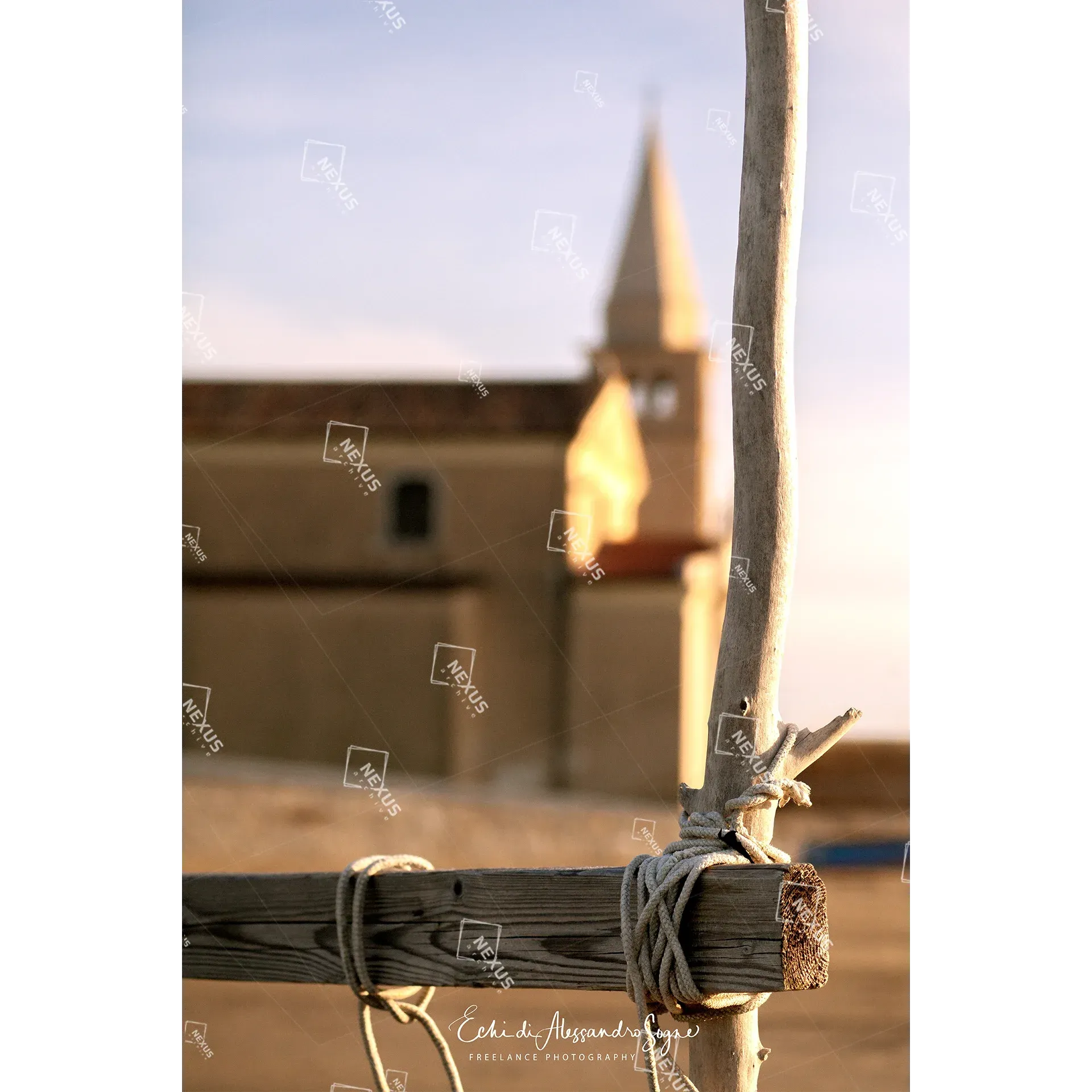 Sussurri di Sale e di Pietra