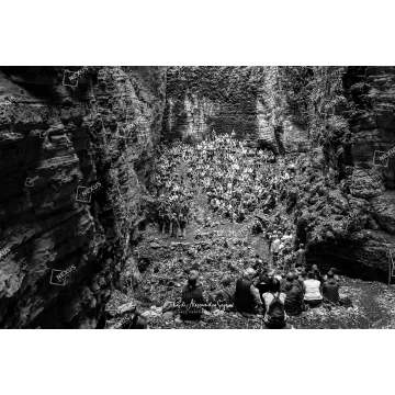 L'Eco del Silenzio: Sinfonia Sotterranea nel Cuore del Buson