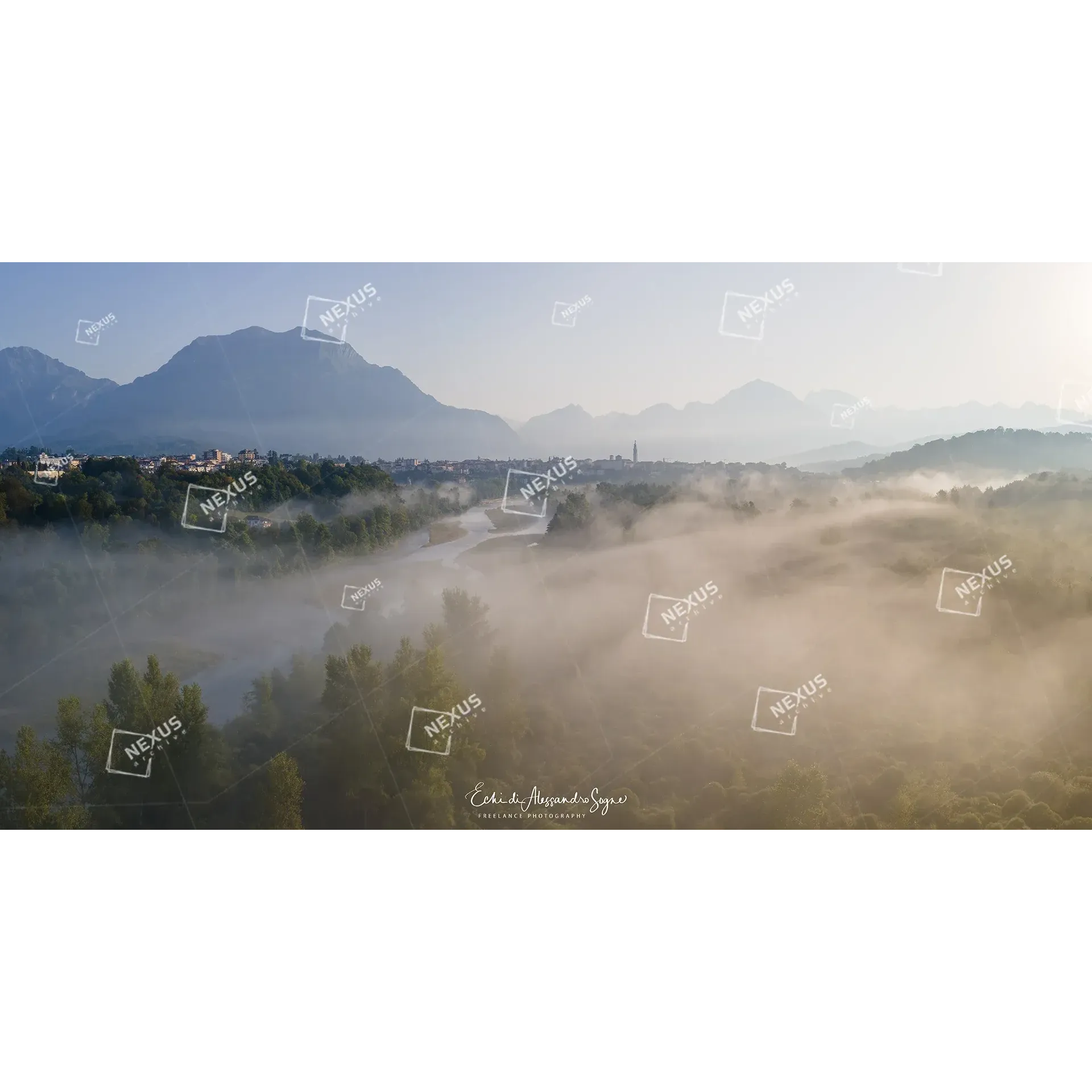Sussurri di Nebbia sul Piave
