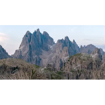 Il Canto del Silenzio sulle Guglie