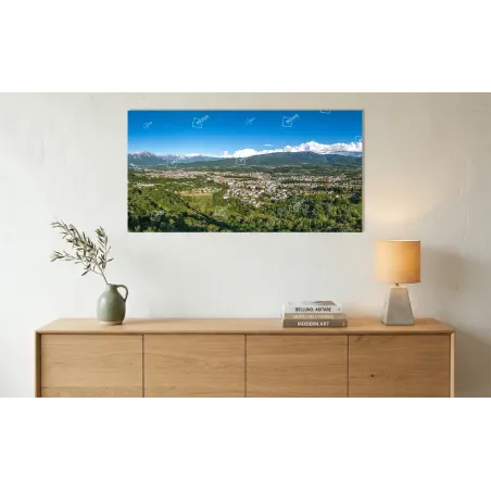 I Mille Volti di Belluno: Il Mosaico di Luce