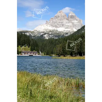 Giganti di Roccia e Specchi d'Acqua – Tre Cime di Lavaredo