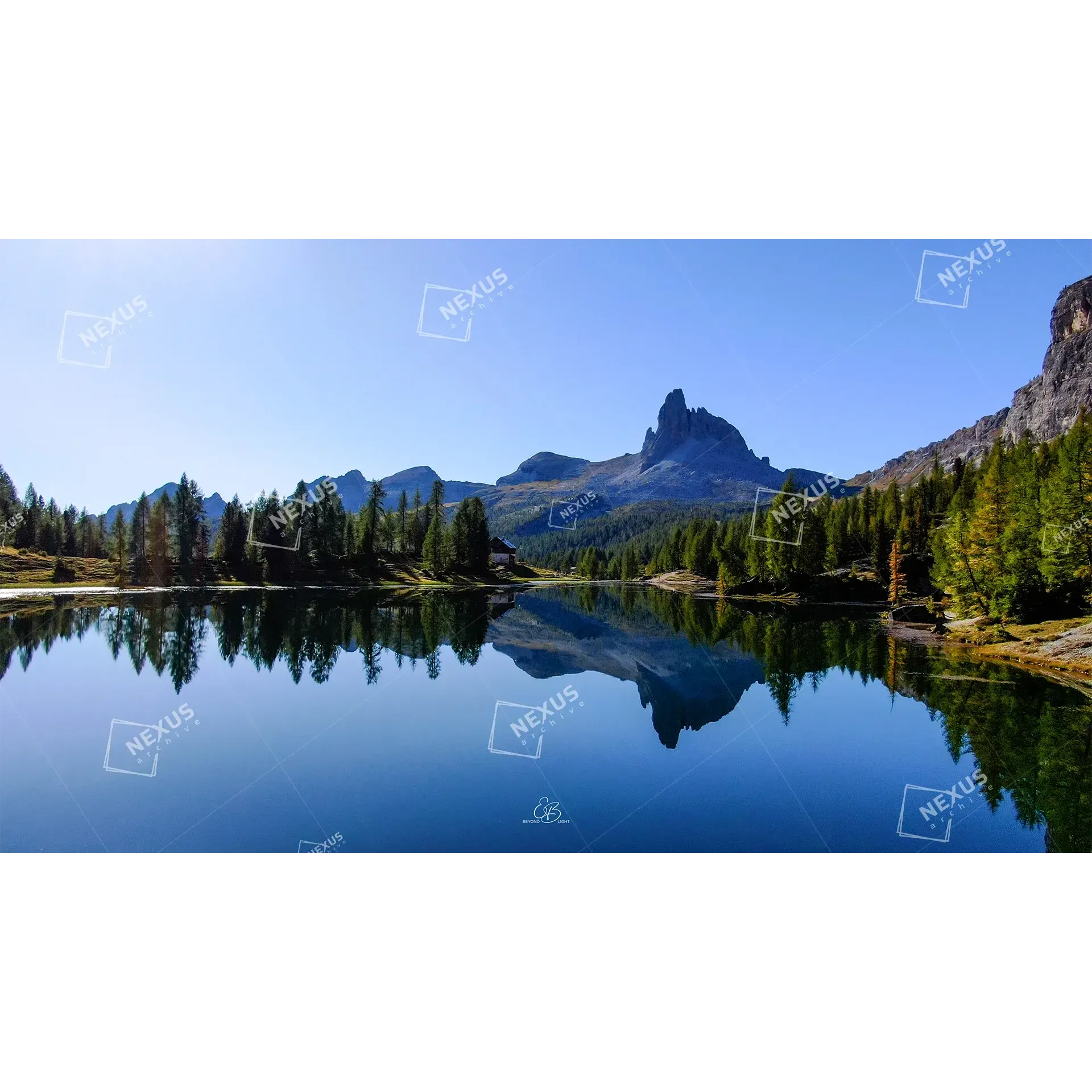 Lo Specchio del Tempo: Il Becco di Mezzodì al Lago Federa
